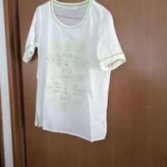 Furry rate 半袖カットソー 刺繍入り ホワイト Fサイズのサムネイル