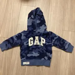 GAP 迷彩柄 フード付きトレーナー　起毛 18-24ヶ月