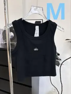 ✨ Alo Yoga クロップドタンクトップ ブラック- M