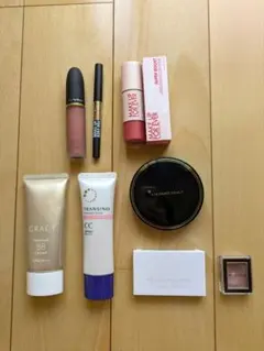 化粧品　コスメ　まとめ売り