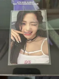 Weverse jp特典 ユンジン CRAZY ルセラフィム