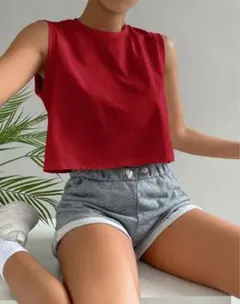 【新品未使用】タンクトップ　クロップド　タンク　レッド　赤　ヘソだし