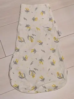 コニー スワドルポーチ