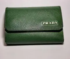 PRADA キーケース サフィアーノコーナー シルバーロゴ ６連のサムネイル