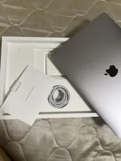 MacBook Pro2020 13インチ M1チップ 8GB/256GB