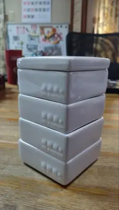 白い陶器の小皿 4個セット