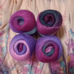 ウール100%毛糸 レインボーヤーン4点