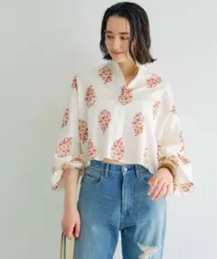 新品未使用　GALLARDAGALANTE プリントブラウス