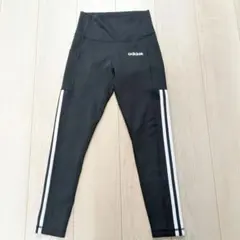 adidas　スリーストライプス　レギンス　Мサイズ　ブラック