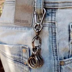 アメカジ　ブラックカラビナ　キーリング　ビンテージ　アクセサリ　シンプル　メンズ