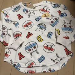 【新品タグ付き】　アンパンマン　長袖Ｔシャツ　９５