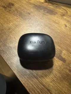 EarFun ワイヤレスイヤホン 本体のサムネイル