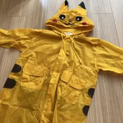 ピカチュウ フード付きレインコート 110サイズ