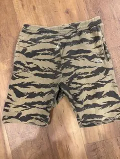 Stussy タイガーカモ スウェット ショートパンツのサムネイル
