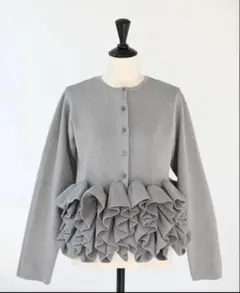 2025年最新】trefl スワンカーディガンの人気アイテム - メルカリ