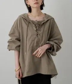 Item thumbnail for item ca095f27-9c5e-40ce-ae6c-60244d3c602b