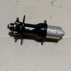 SHIMANO 105 FH-R7070 リアハブ - メルカリ