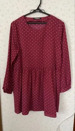 バーガンディ ドット柄 長袖 ワンピース