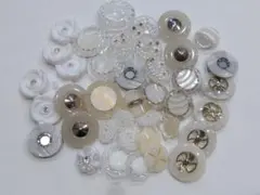 ボタンまとめ売り84(ホワイト系まとめて)