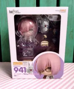 ねんどろいど ☆ シールダー/ マシュ・キリエライト 私服Ver ☆ 箱痛み有