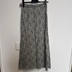 ローリーズファーム ヒョウ柄ロングスカート