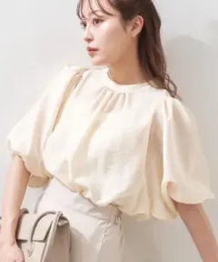 【新品タグ付き】VANNIE U シアーふくりブラウス