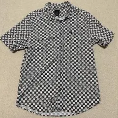 メンズ RVCA 半袖シャツ レギュラーフィット Mサイズ AJ042-120のサムネイル