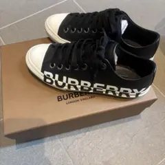 新品未使用★バーバリー★スニーカー33 2025年最新】バーバリー スニーカーの人気アイテム - メルカリ