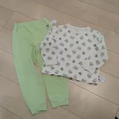 ユニクロ　キッズパジャマ 110cm 長袖 　こぐまちゃん　ライトグリーン