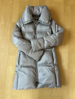 ダウンコート　ベージュ　S M