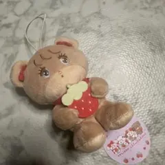 mikko illustrations いちごぬいぐるみ キーホルダー　ラテ