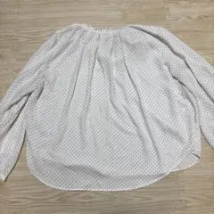 earth music &ecology ブラウス　ドット柄