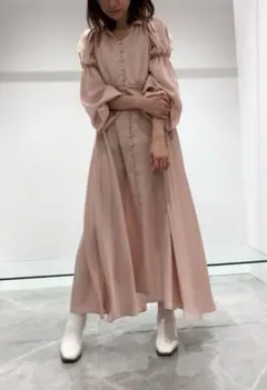 美品✨　完売品　CELFORD セルフォード　ハンカチヘムワンピース