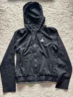 adidas パーカーのサムネイル