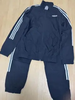 adidas　上下　セットアップ　Ｌ