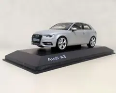 1/43 アウディ A4 アバント アイビスホワイト ディーラー正規品 - メルカリ
