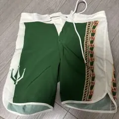 新品未使用】 FIEDサーフパンツ 26 - メルカリ