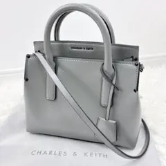 未使用級✨CHARLES&KEITHチャールズ&キース2wayミニバッグ グレー
