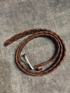 ブラウン 編み込みデザイン ベルト