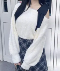 INGNI 肩ベロアリボンワンショルフェザーニット