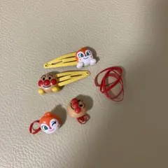 アンパンマン　ドキンちゃん　ヘアゴム　ヘアピン