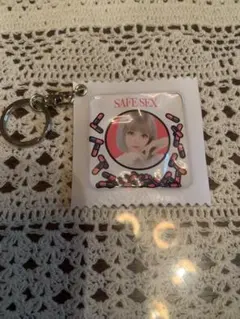 戦慄かなの コンドームキーホルダー 生誕　Femme Fatale