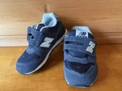 13センチ　New Balance ネイビー スニーカー