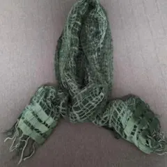 オリーブグリーン 透かし編みマフラー