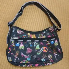 LeSportsac キャラクター柄ショルダーバッグ