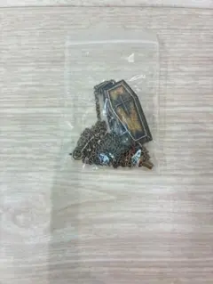 【未使用】棺桶型ペンダントネックレス