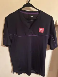 UNIQLO ブラック 半袖ポロシャツ　フェデラー