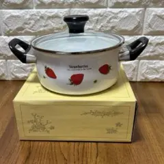 昭和レトロ ホーロー鍋　いちご柄　両手鍋18cmのサムネイル