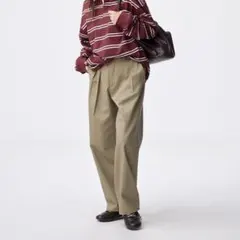 チノバレルレッグタックパンツ GU