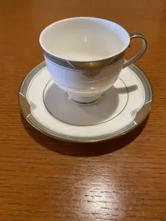 Item thumbnail for item 0a9821e0-2682-49e8-b5c0-385411d6e69d